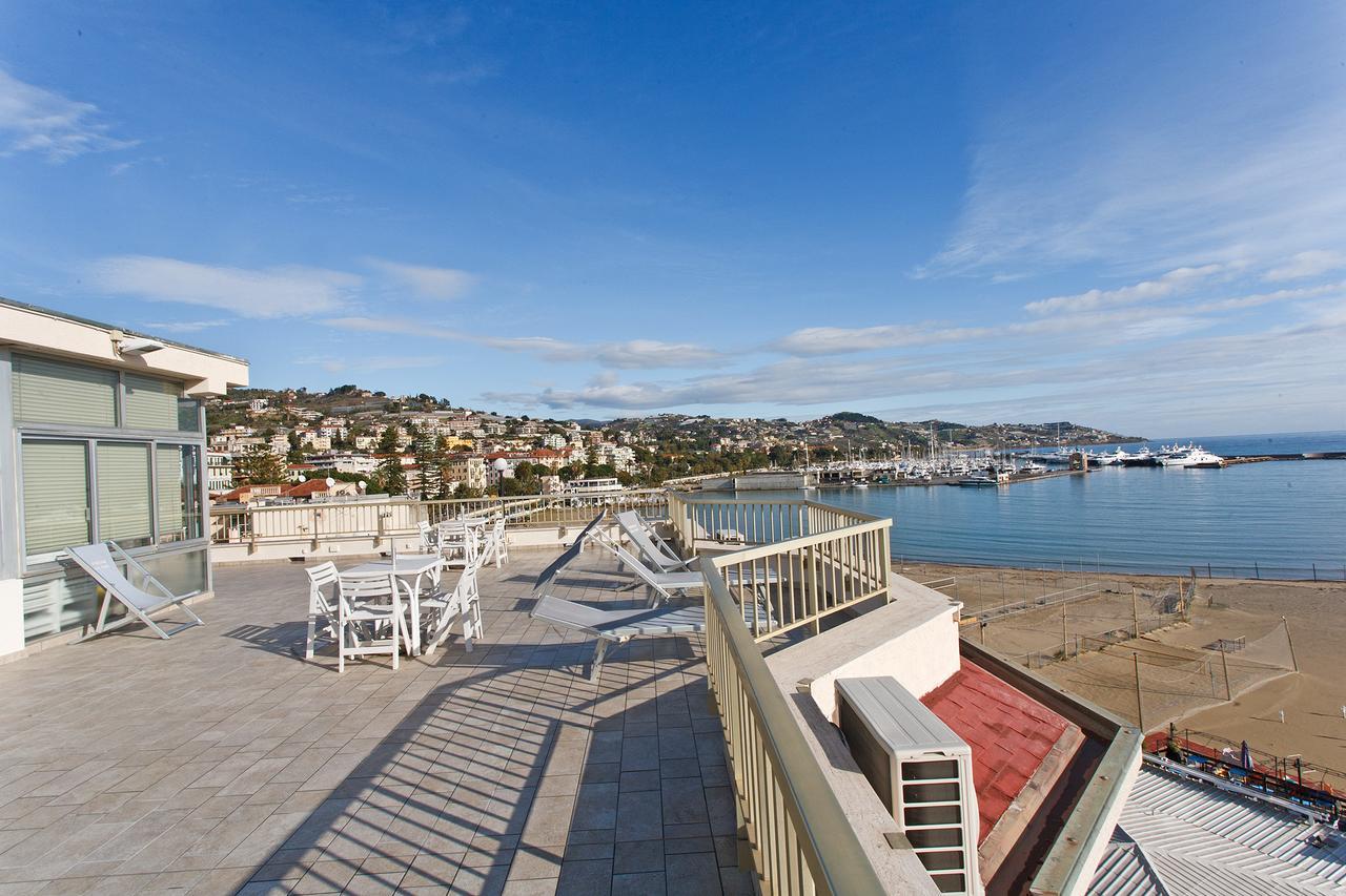 Residence Dei Due Porti San Remo Zewnętrze zdjęcie